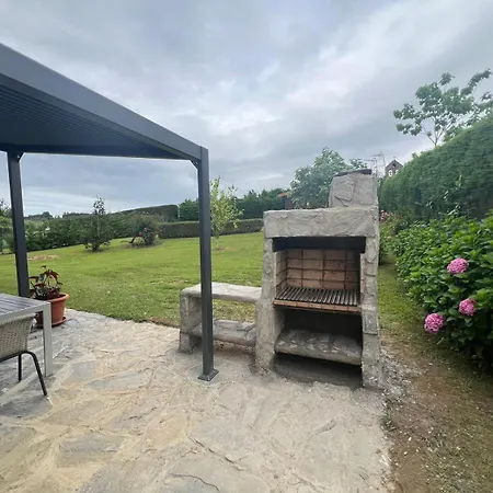 Casona La Teja En Ribadedeva Feriehus *